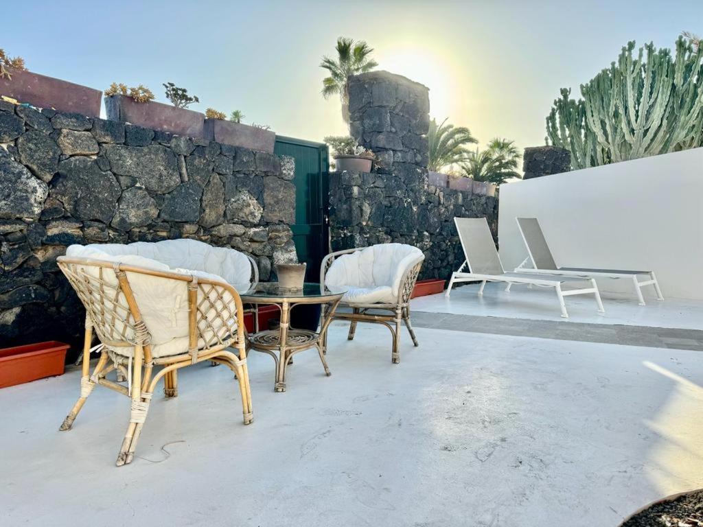 Luxury Bungalow Playa Roca Costa Teguise Kültér fotó