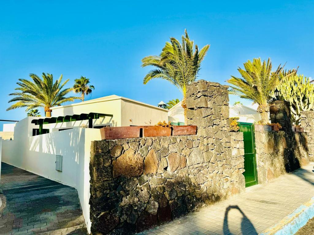 Luxury Bungalow Playa Roca Costa Teguise Kültér fotó