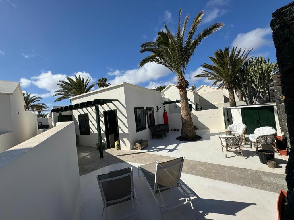 Luxury Bungalow Playa Roca Costa Teguise Kültér fotó