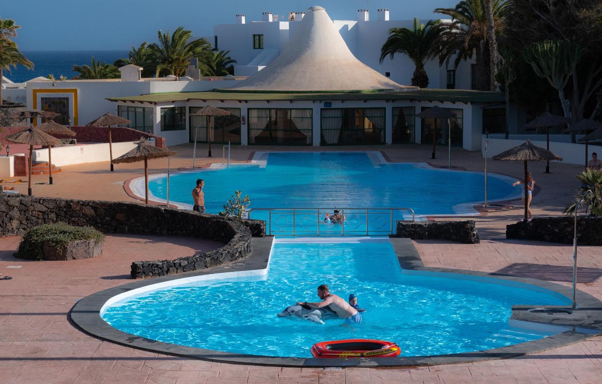 Luxury Bungalow Playa Roca Costa Teguise Kültér fotó